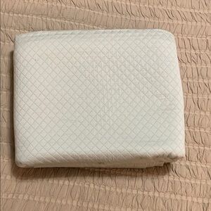 Restoration Hardware Diamond-Stitched Sateen Mint Green Full/Queen Quilt 96Wx96L